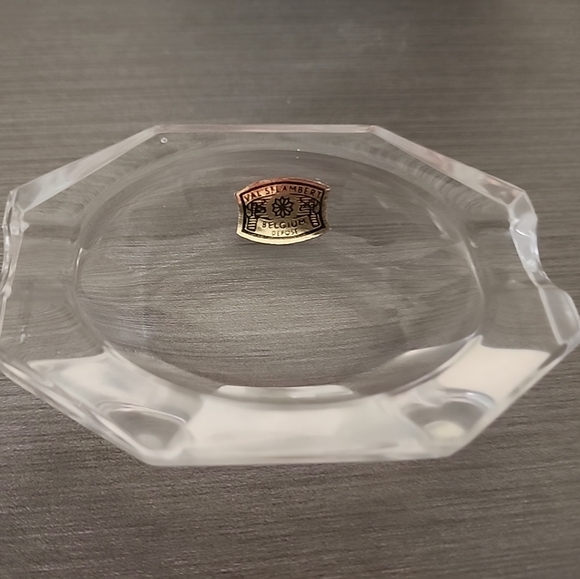 Vintage Val St. Lambert Clear Cut Crystal Ashtray with Original Label. Belgium. - Picture 4 of 9